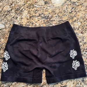 Dark Sport Quad Wolf Everson Katya Shorts